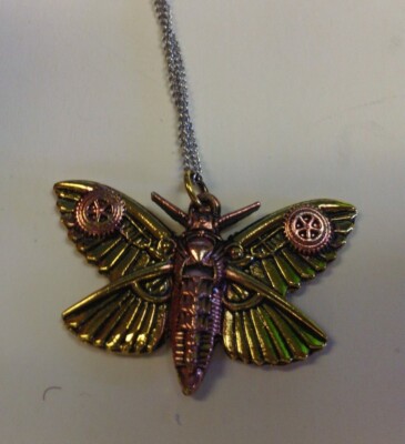 ENGINEERIUM ANNE STOKES STEAMPUNK ZINC ALLOY NECKLACE JEWELRY - ''MAGRADORE MOTH''