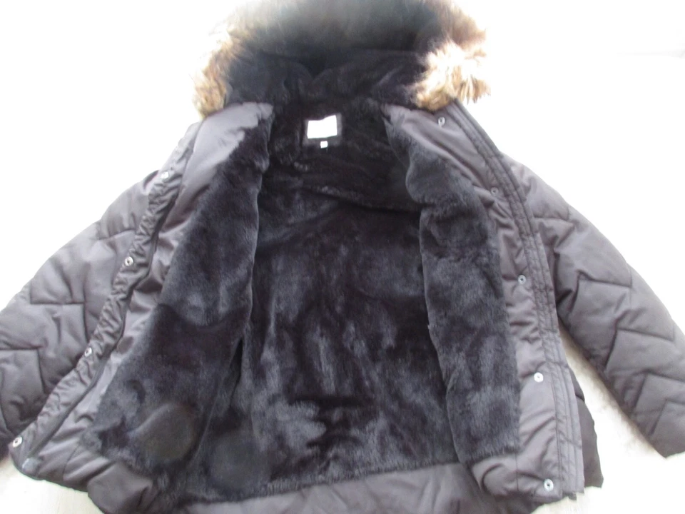 Abrigo Parka Acolchado Negro Catimini Niñas con Borde Extraíble de Piel Sintética, Talla 12Y Foto 3 de 4