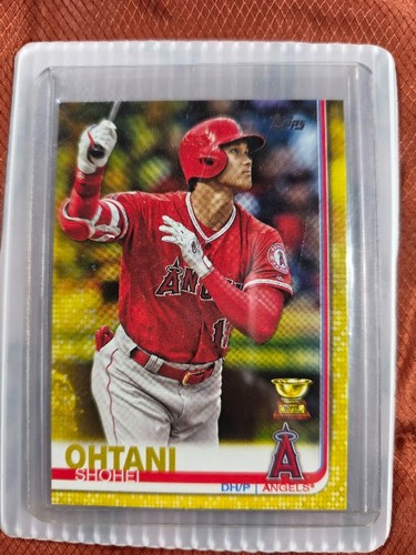 2019 Topps Series 1 #250 Shohei Ohtani Walgreens Yellow