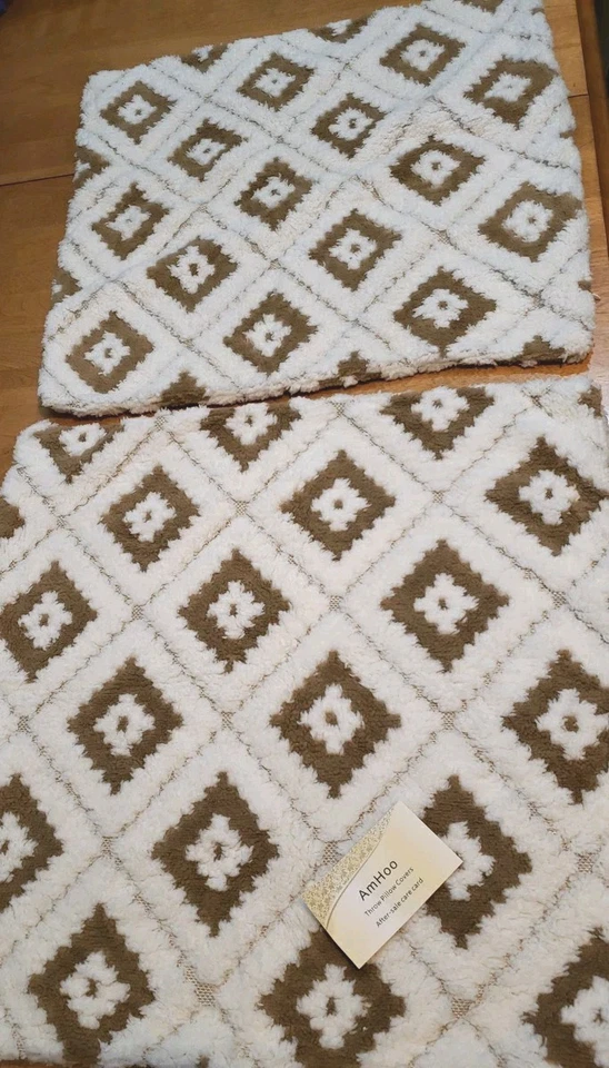 2 Fundas de Almohada 20x20 Patrón Romboide Marrón Crema Felpa Cierre con Cremallera  Foto 3 de 4