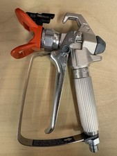 Graco SG2 Spray Gun 243011 Unused With Guard And 515 Tip