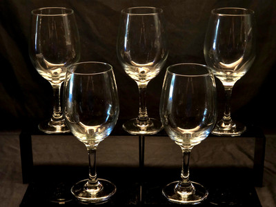 Libbey Embassy Red Wine Goblets Set of 4 + Free Spare Clear 14.5 Oz 9'' - Unused