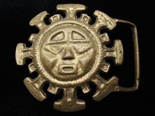 QD05170 VINTAGE 1970s  SUN GOD  SOUTHWESTERN DESIGN ART BRASSTONE BELT BUCKLE