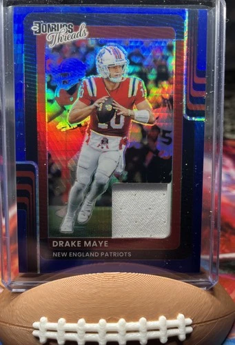 2025  Donruss Optic - Donruss Threads Drake Maye #DTBH-DME Blue Hyper Prizm
