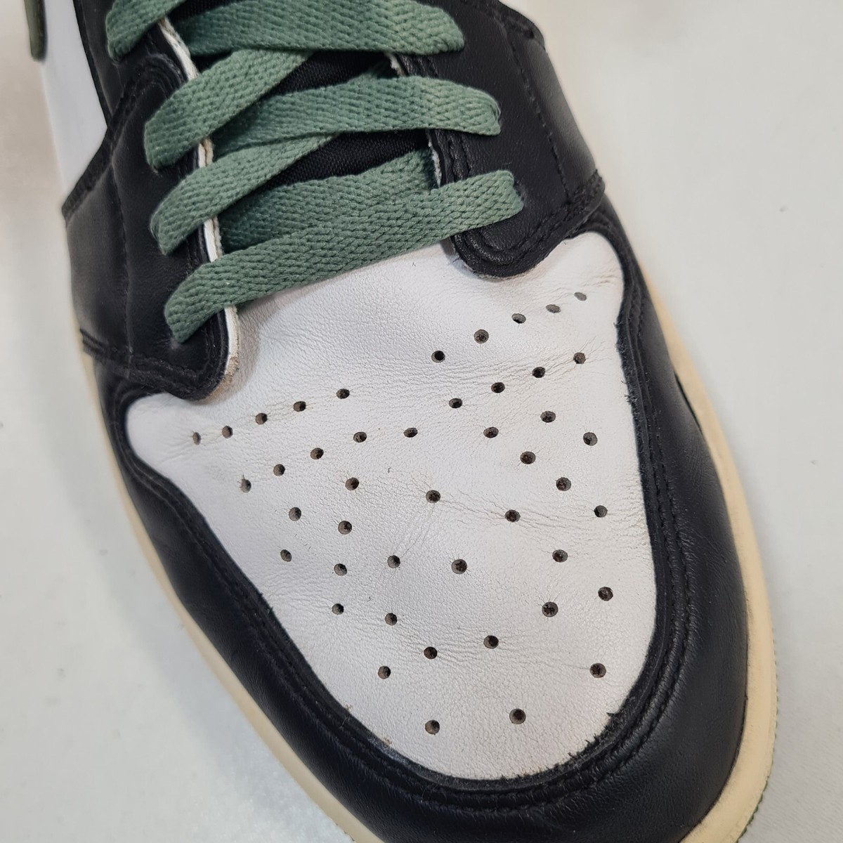 Nike Air Jordan 1 Retro High OG “Clay Green” 2018 555088-135 Nike Air Jordan 1 Retro High OG “Clay Green” 2018 555088-135