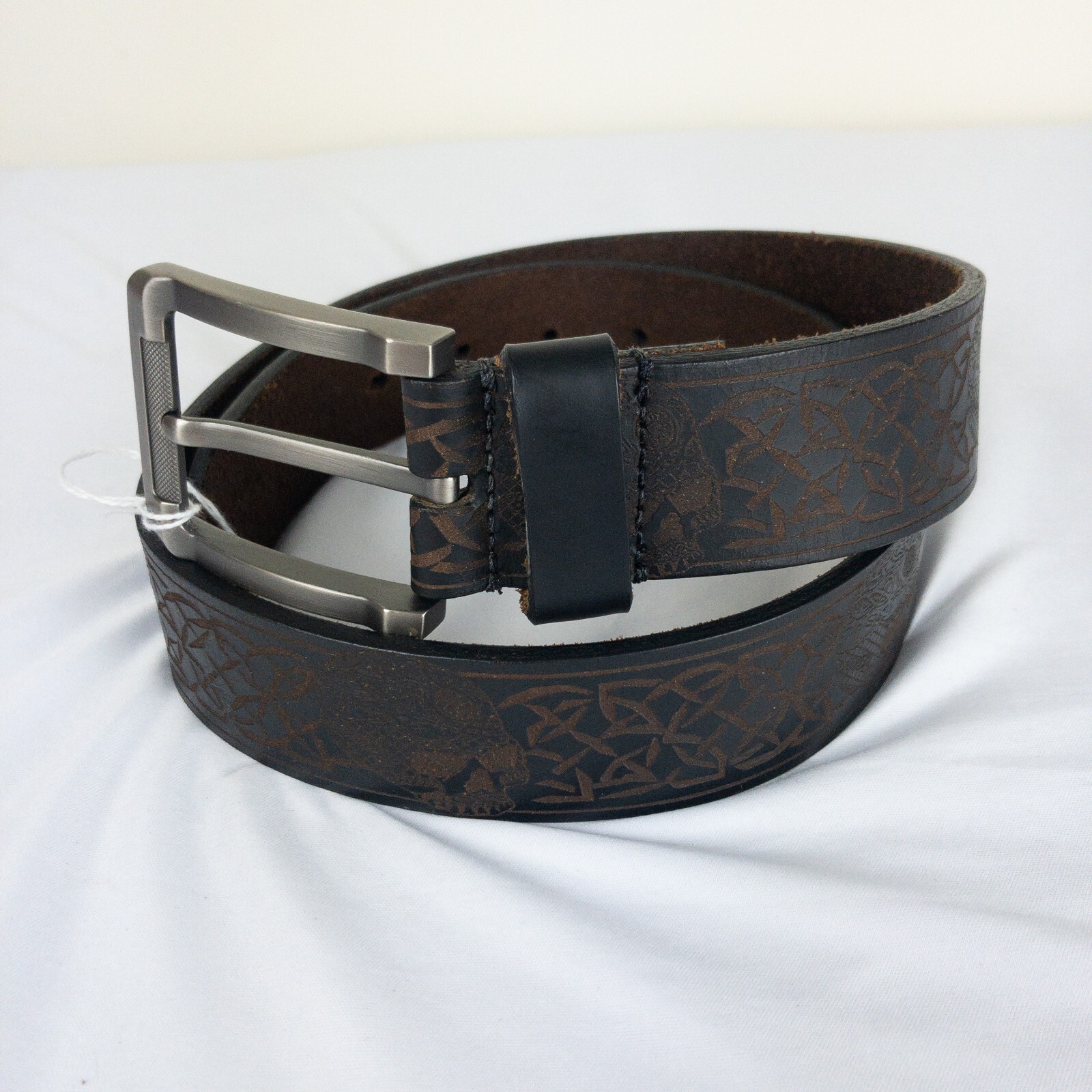 Leather Belt Womens Size 30 Brown Skull Etched Dead Halloween Muertos-image