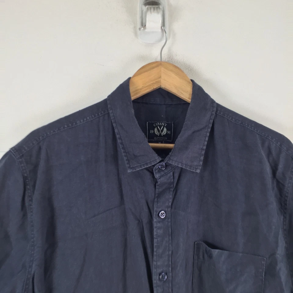 Coast clothing Co mens linen button up shirt size XL navy blue collar 109473 - Image 2 of 4