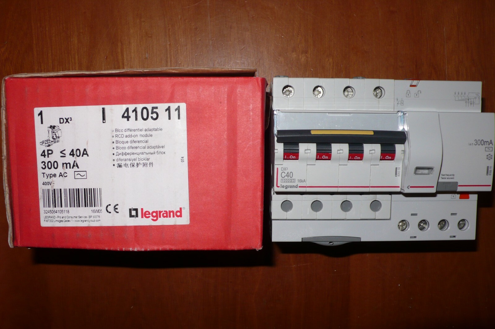 Legrand 409359 disjoncteur différentiel 410511 tétrapolaire 40A 300mA AC