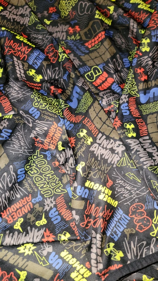 Youth XL UNDER ARMOUR PULLOVER HOODIE-- - Image 2 of 4