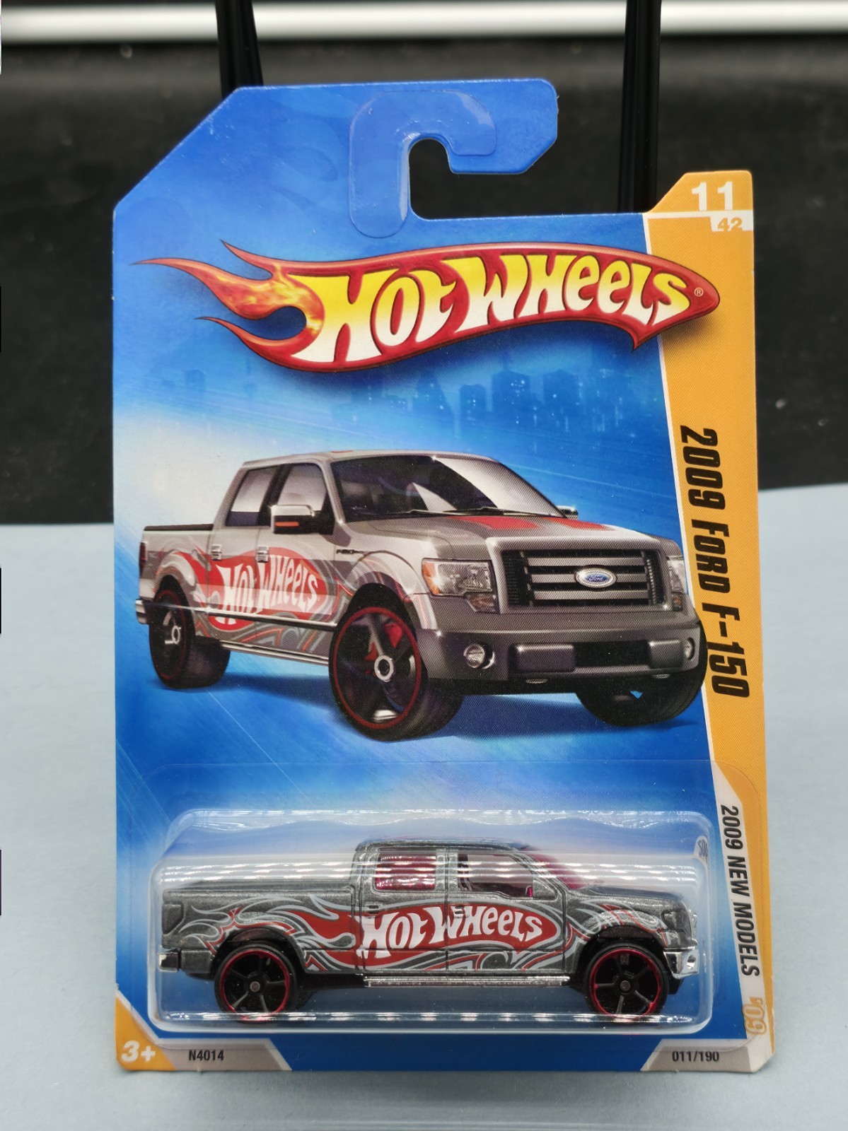 Hot Wheels 2009 New Models Ford F-150 #11 of 42