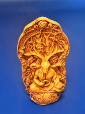 Nordic Goddess Statue Intricate resin deity altar ornament with pan