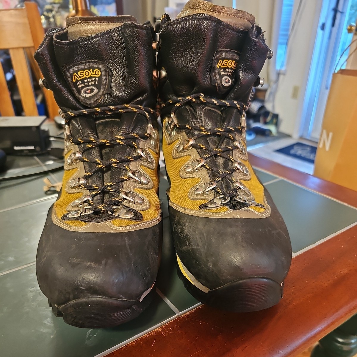 ASOLO Space GV Hiking Shoes - Men's | Gore-Tex Waterproof & Breathable | Vibram MegaGrip Outsole