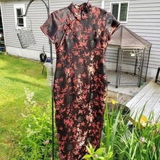 Traditional Plum Blossom Chinese Long Cheongsam Dress Size Medium