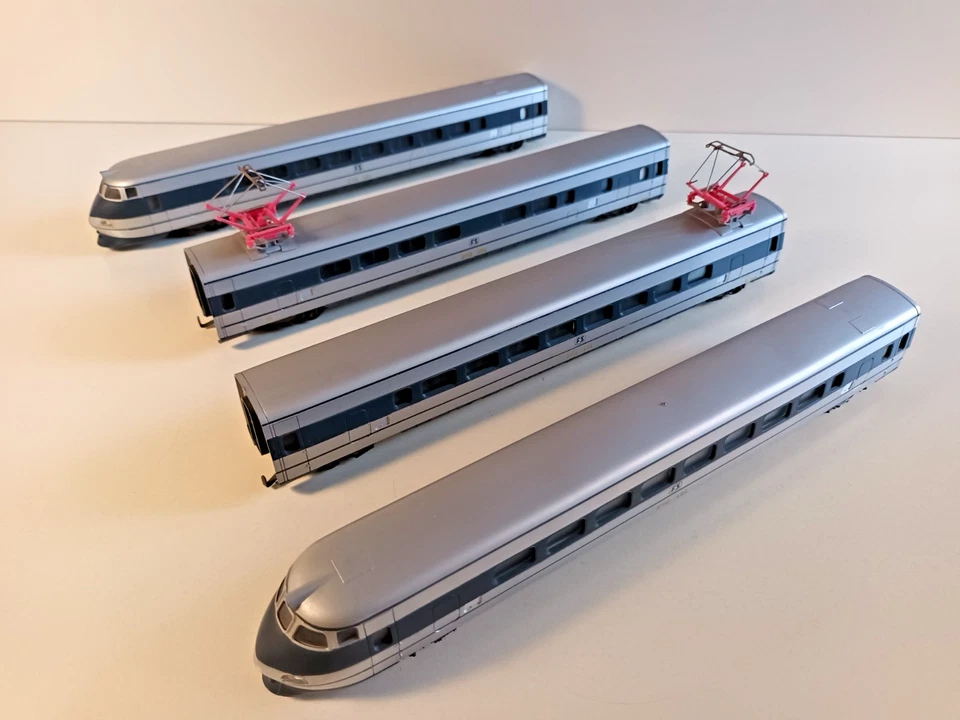 LIMA - ETR 401 "PENDOLINO" - Scala HO -Con scatola -Con trasformatore - anni '70 - Immagine 3 di 4