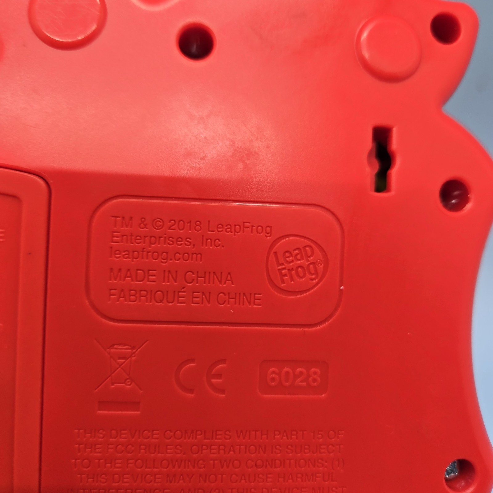 FRIDGE PHONICS • LeapFrog Tads Interactive Apple & Bus Magnetic Talking ABC Toys