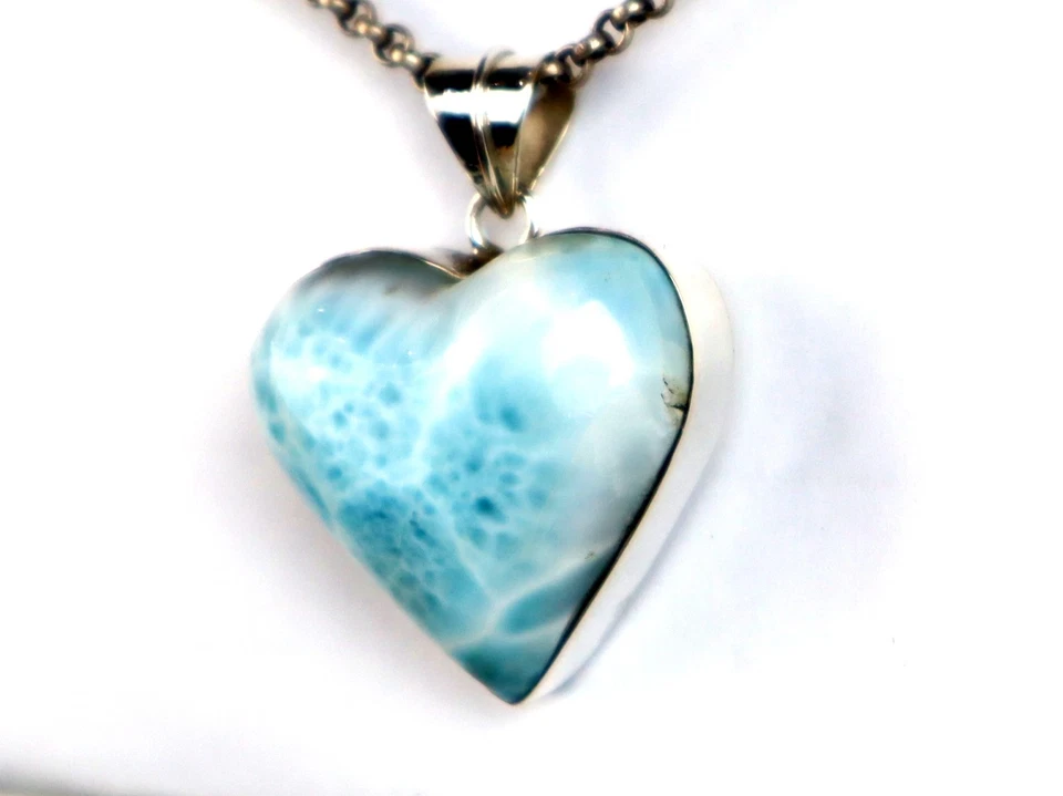 Impresionante colgante de corazón de plata de ley .925 azul claro natural Larimar 37 mm Foto 3 de 4