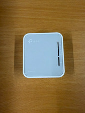 TP- Link AC750 Wi-Fi Travel Router, TL-WR902AC, 300 + 433Mbps Dual Band Wifi.