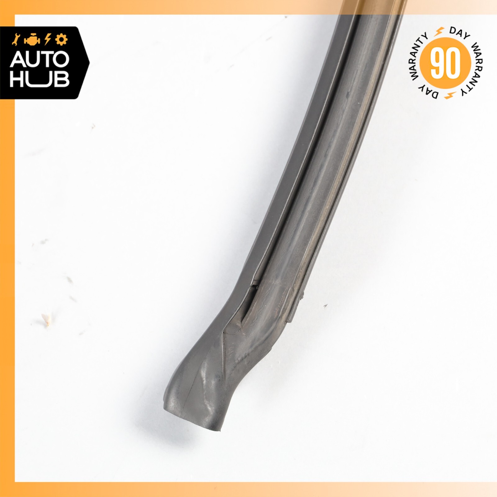 08-19 Maserati GranTurismo M145 Coupe Left Side Door Upper Seal Rubber OEM