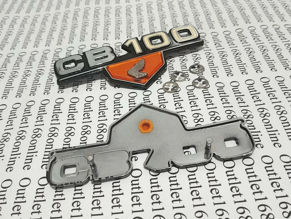 Par Honda CB 100 CB100 K3 K4 Marco Lateral Cubierta Emblema Insignia Logo con Clips de Tuerca Foto 2 de 4
