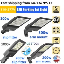 LED Parking Lot Light, 300W 200W LED Shoebox Lights with Dusk to Dawn Photocell