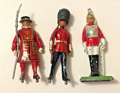Vintage 1973 Lot of 3 Britains LTD Deetail British Guard Toy Soldiers England