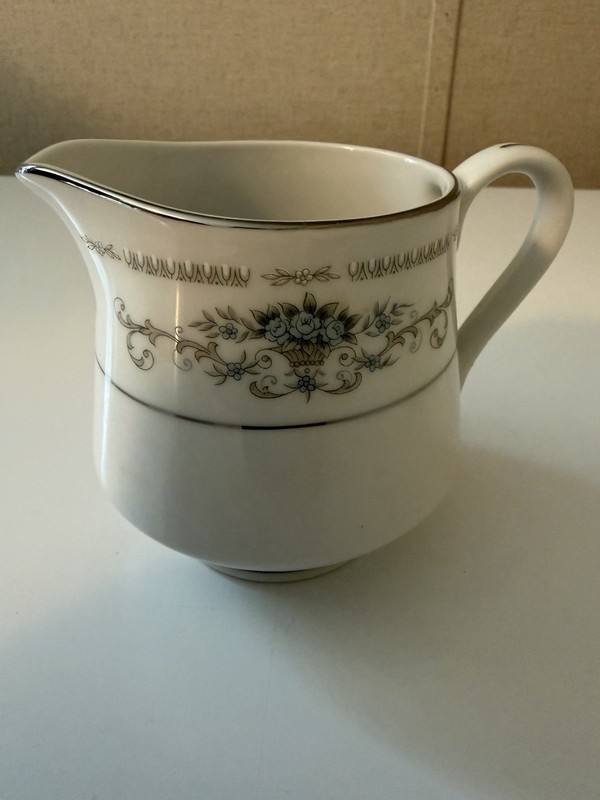 Diane Fine China of Japan Creamer 3.75 Inches Tall