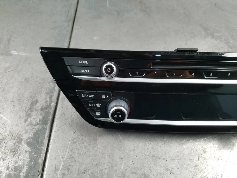 BMW M5 F90 2018 radio/panel de control climático #3968 Foto 3 de 4