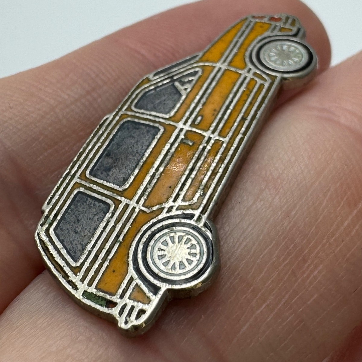 Vintage Chevrolet Astro Van Gold Classic Minivan Car Lapel Pin
