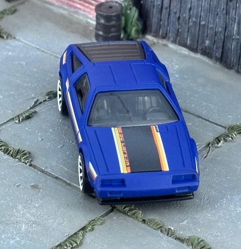 🔥(Loose Hot Wheels) U-PICK Trucks Cars Mainlines BOX SHIPPED Premiums BW’s🔥 - Picture 137 of 678