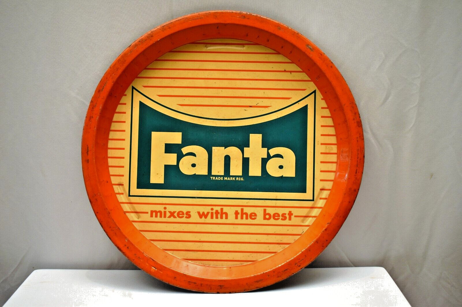 Vintage Fanta Pubblicità Latta Vassoio Arancione Rotondo Soda Pop “ Mix con Il