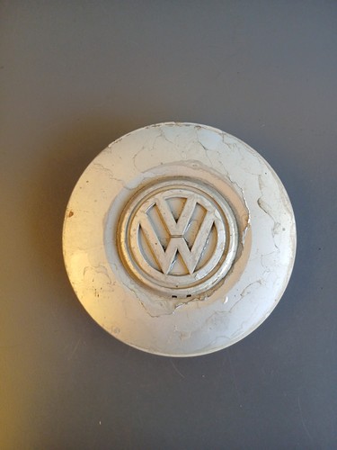VW Golf 3 / Enjoliveur de roue