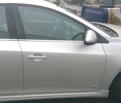 2012-2016 Chevrolet Cruze Limited Passenger Left Front Door w/Card Glass Trim