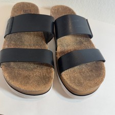 REEF Women  s black Cushion Vista Hi platform sandals Size 10