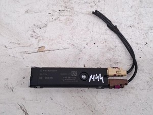 Antennenverstärker Mercedes-Benz C-CLASS 2015 A1668201289