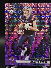 2025 Purple Reactive Panini Mosaic Hunter Henry #79 Prizm Patriots Football Card