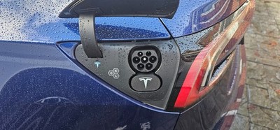 Tesla CCS Ladeanschlusskappe Staubschutz Model S 3 E X Y UK Designed