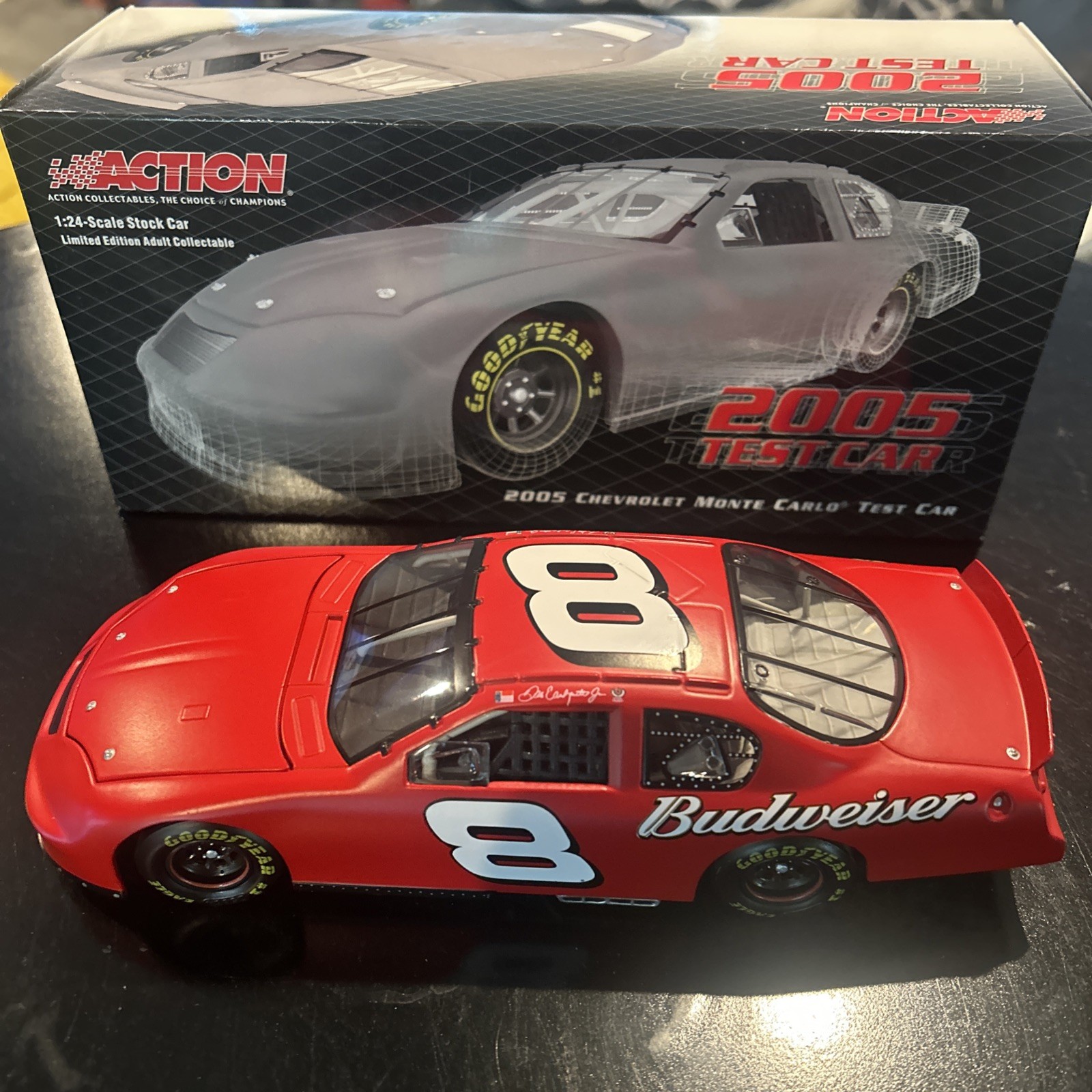 1/24 Dale Earnhardt Jr #8 Budweiser 2005 RCCA Club Test Car - 1 of 804