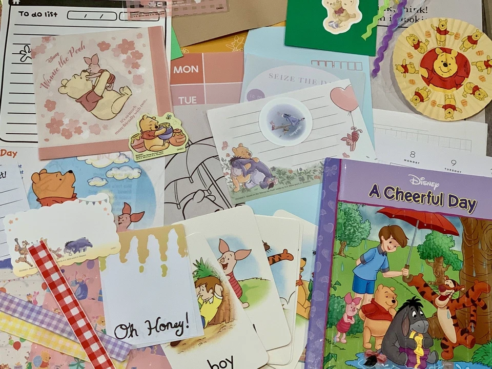 Kit de diario/libro de recortes/diario basura Winnie the Pooh con libro temático + suministros - Imagen 4 de 4