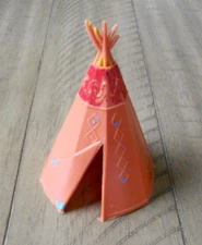 Vintage 1960's Native American Indian playset tee pee orange plastic 4.5" HK
