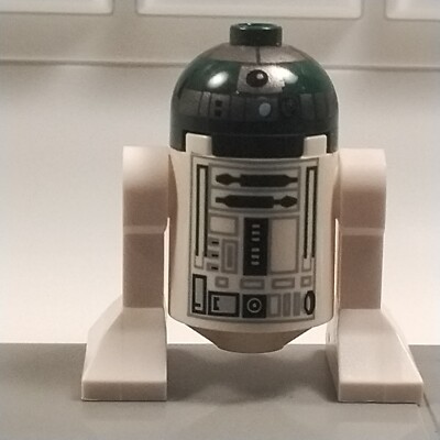 LEGO Star Wars R4-P44 Astromech Droid Minifigure (sw0267) | eBay