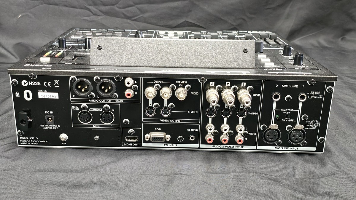 RolandVR-5 AVMIXER&RECORDER ※ローランドVR-5 AVミキサーアンド