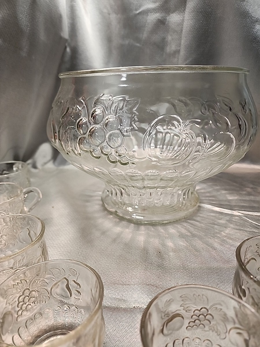 VINTAGE JEANNETTE GLASS社 FRUIT BOWI Vintage Jeannette Glass Fruit Design Punch Bowl Set 8 cups | eBay