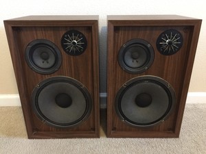 sonic speakers vintage