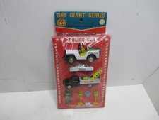 POLICE VEHICLES SET- MINT IN SEALED ORIGINAL PACKAGE-FRICTION-ALL TIN- JAPAN