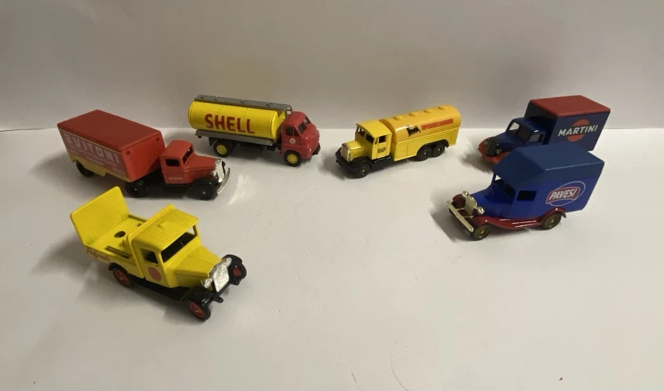 Collezione Completa Camion Vintage Corgi  Gioco - Collezionismo - Completa - Immagine 3 di 4