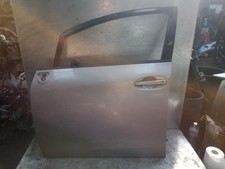 Porte avant et accessoires Toyota VERSO