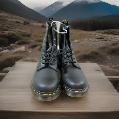 NWOT Dr. Doc Martens 1460 Smooth Black Leather Boots Women s Sz 9 Men s 10