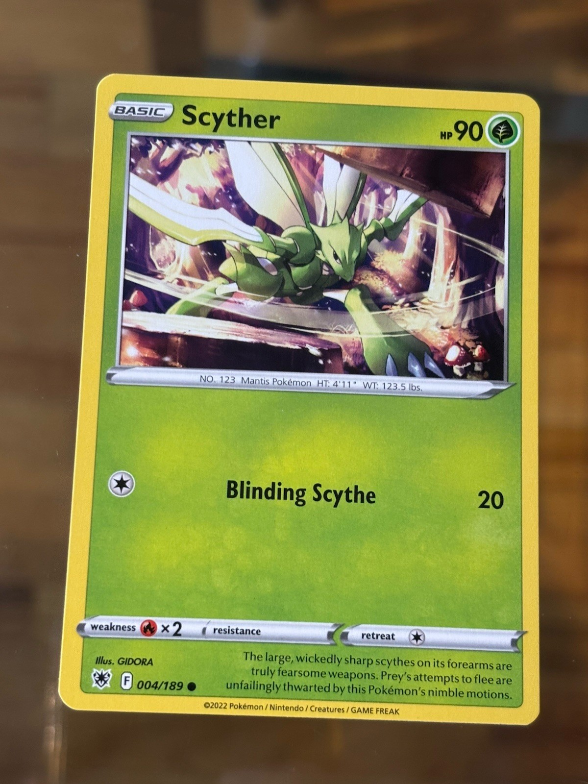Scyther - 004/189 - Common Astral Radiance Pokemon Card