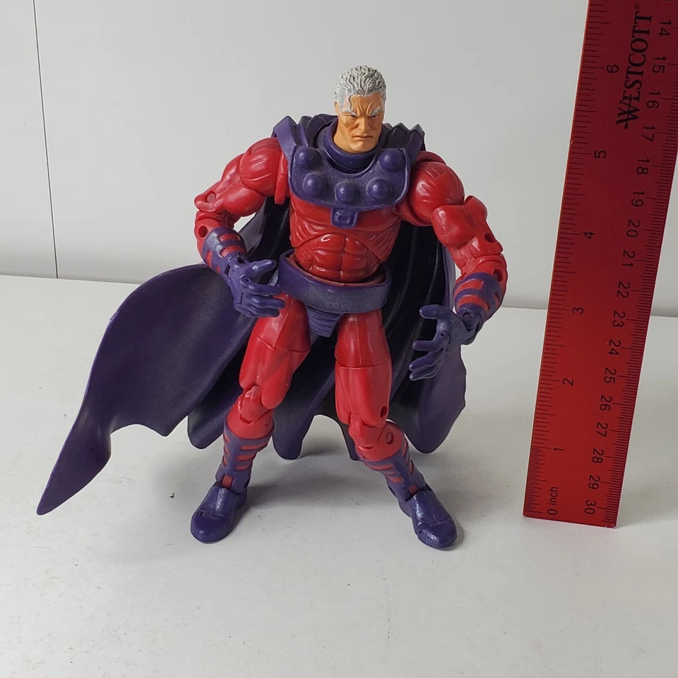 Toy Biz 2004 漫威传奇 X 战警盒装套装 Magneto 6 人偶无底座 — 第 2/4 张图片