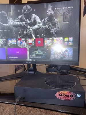 Microsoft Xbox Series S 1TB Console Gaming System Carbon Black 1883 W controller